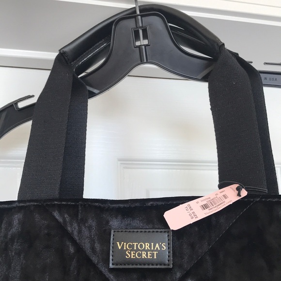NWT Victoria’s Secret Black Velvet Shopping Tote - Picture 3 of 7